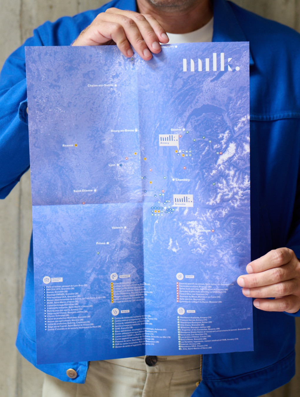 Poster ouvert des 5 ans de l'agence Milk : carte des projets